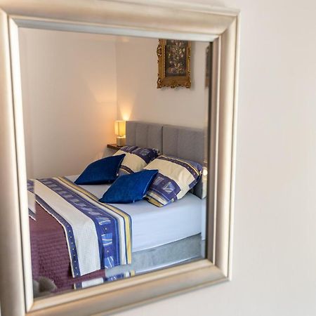 Self Check-In Apartment With Jacuzzi Mostar Extérieur photo