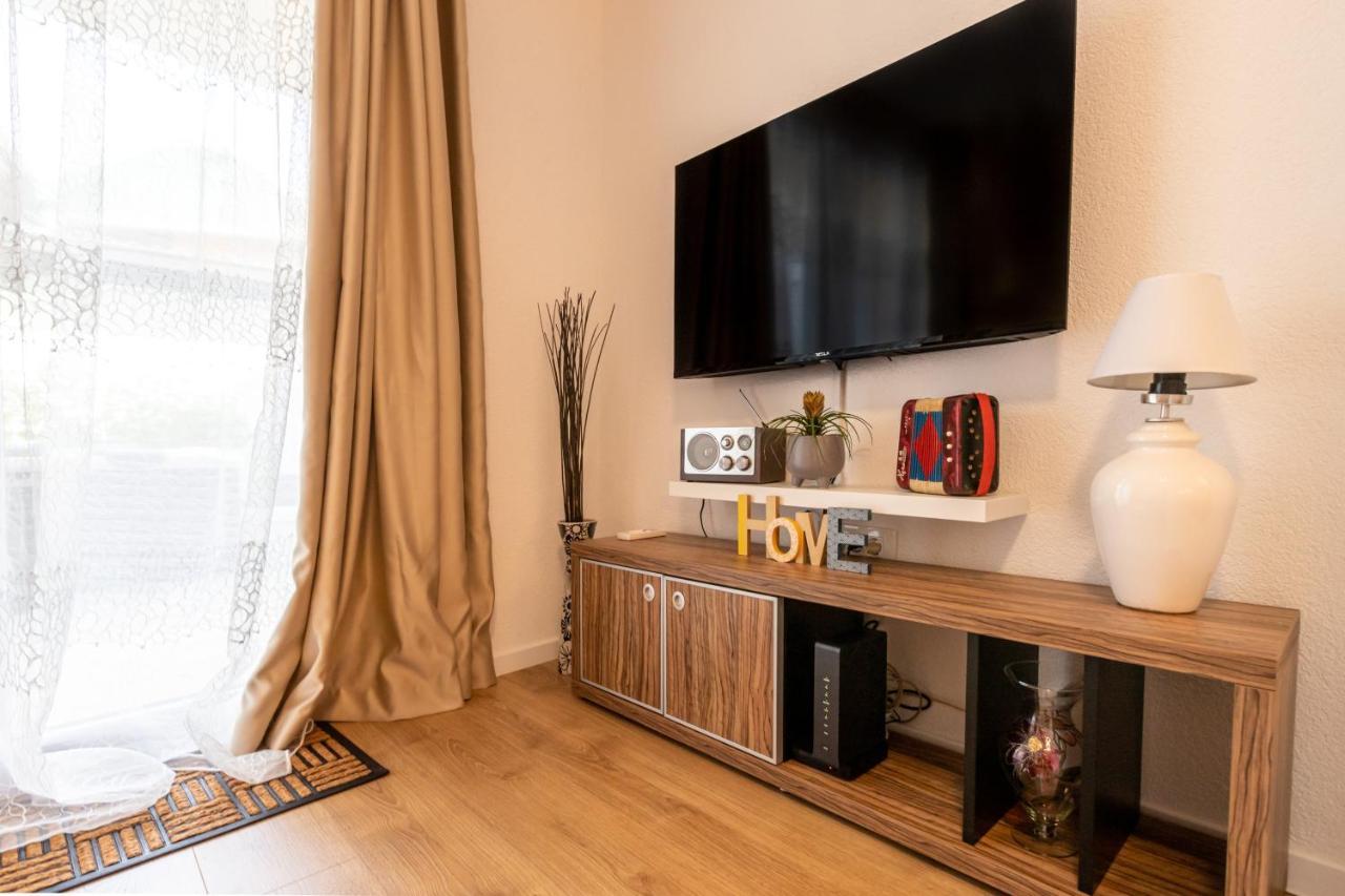 Self Check-In Apartment With Jacuzzi Mostar Extérieur photo